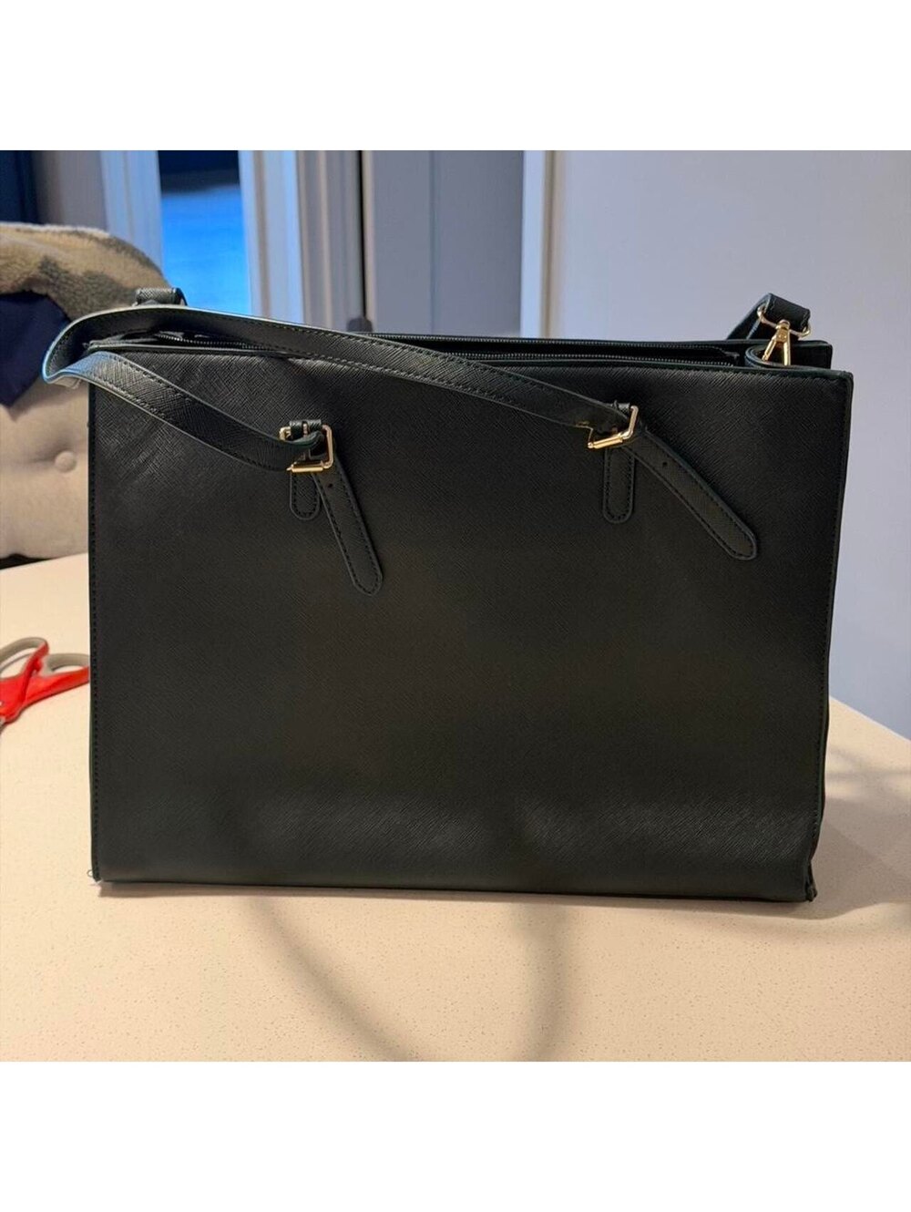 Black and Dark Green Leather Shoulder Bag with Adjustablestr